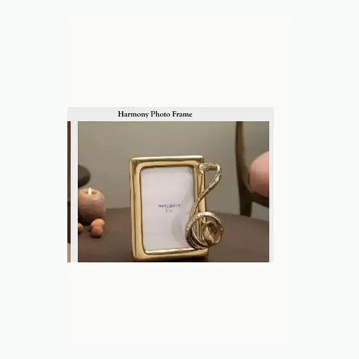 Harmony Photo Frame detail