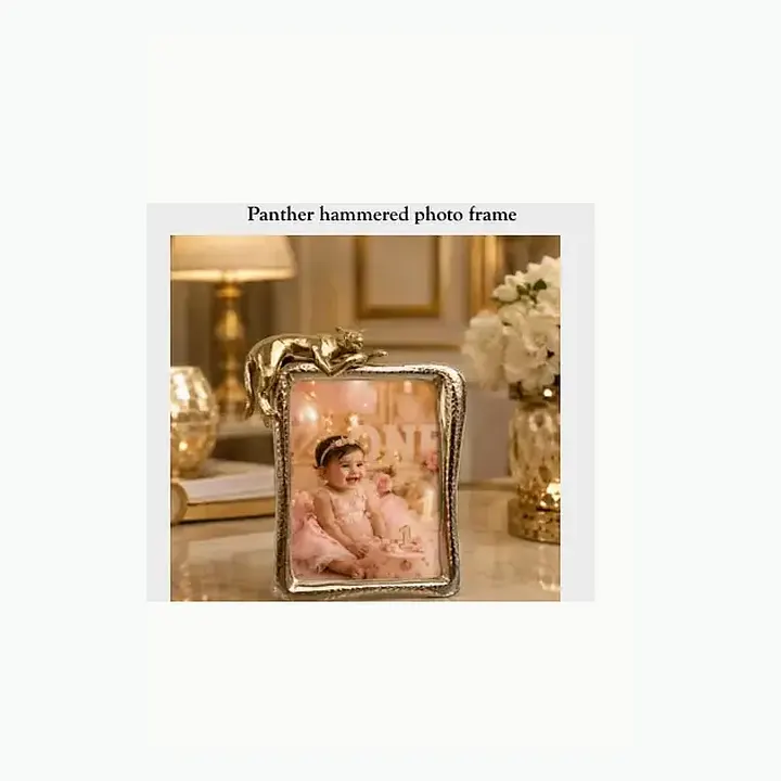Panther hammered photo frame detail