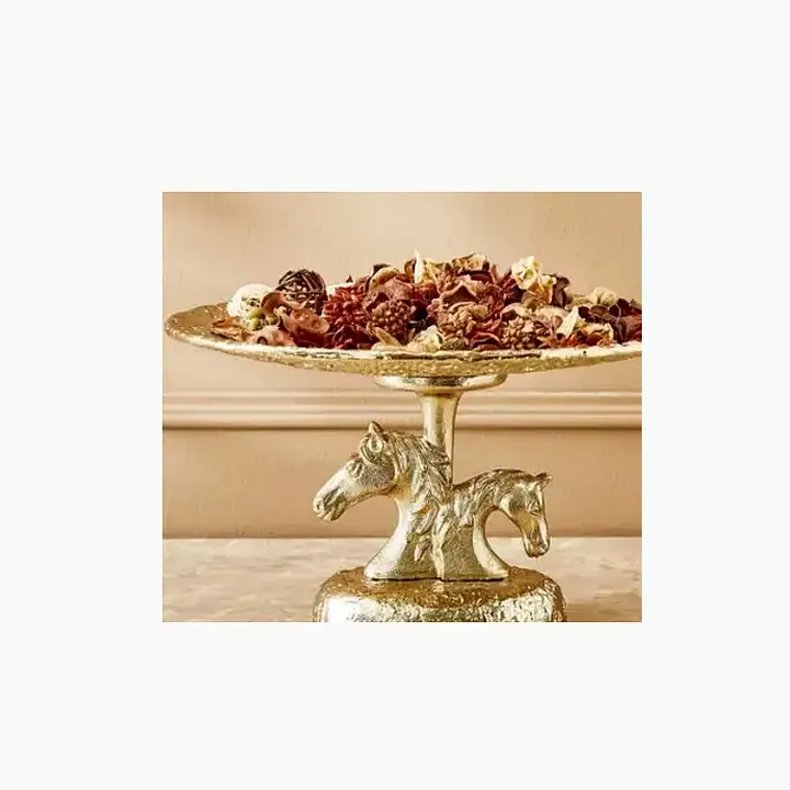 #6192 12X12X6.5 @1450 Horse Décor Cake Stand detail
