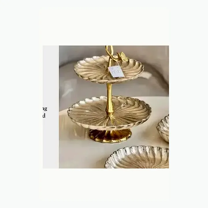#6039 11X11X15 @1590 Butterfly serving 2 tier cake stand detail