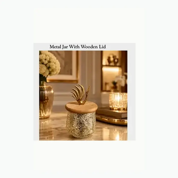 Metal Jar With Wooden Lid detail
