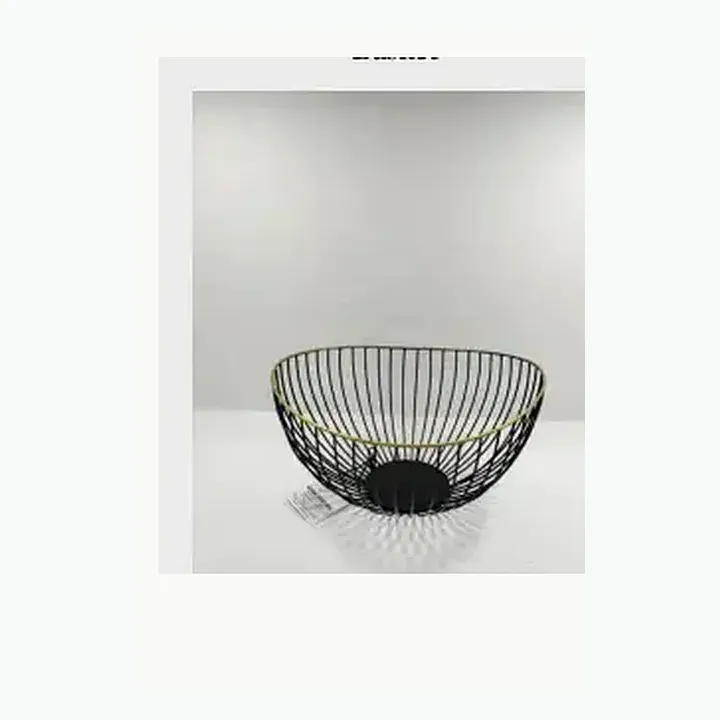 #5107 12X9X2.5 @260 Décor Metal Basket #5106 10X10X6 @225 Décor Metal Basket alternate view