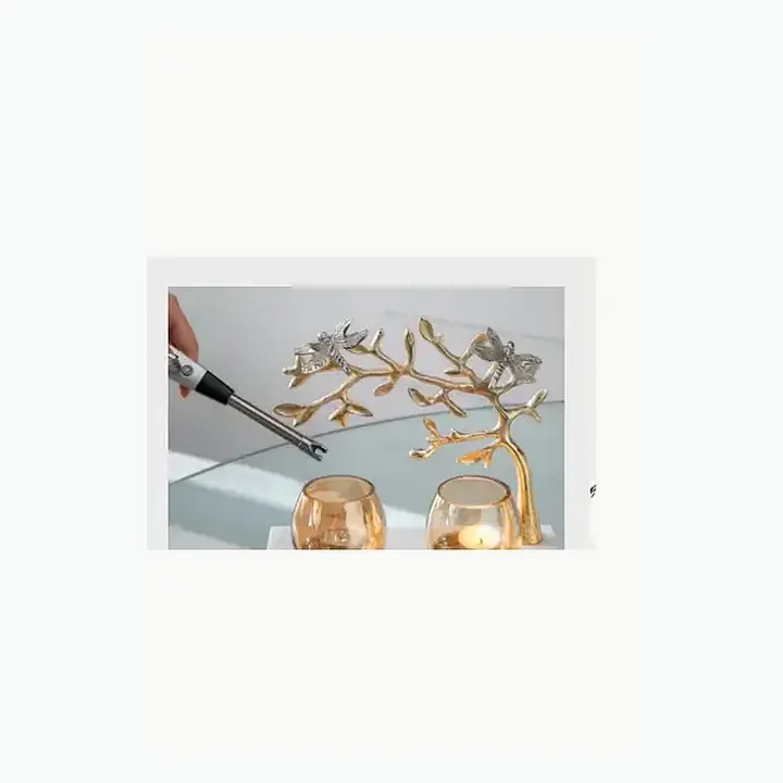 Metal Candle Holder detail