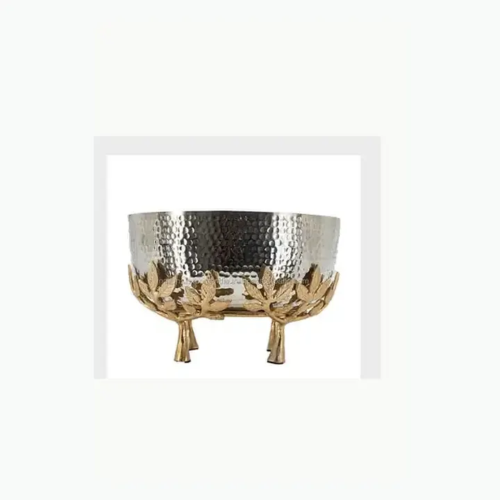 Metal Decor Serving Bowls detail