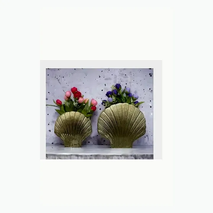 White Wash Metal Desk Planters detail