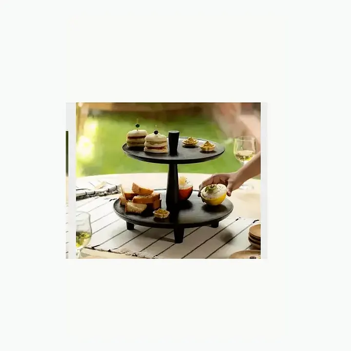 Wooden Cake Stand detail