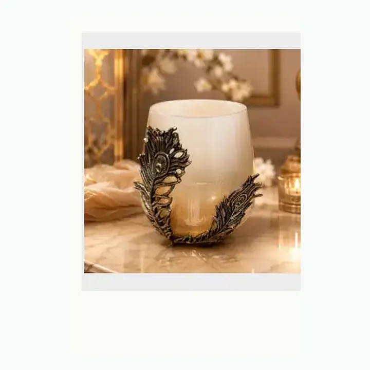 #6376 8x8x7.25 @860 Feather Glass Vase alternate view