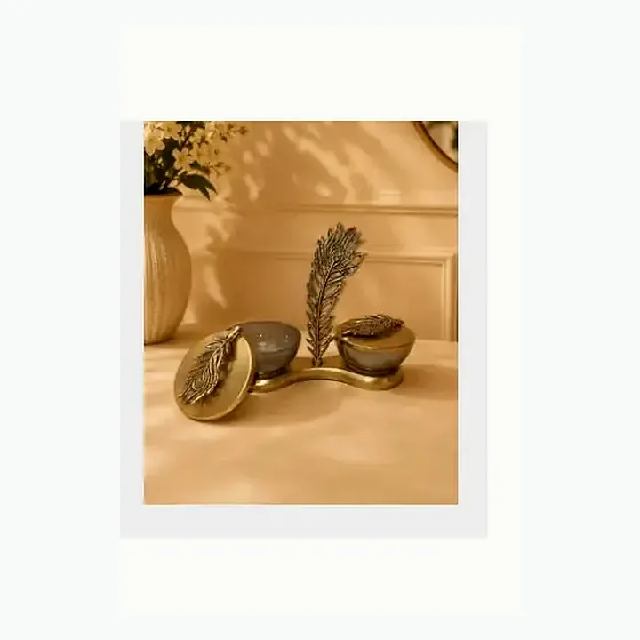 Feather Dry fruit bowl set detail