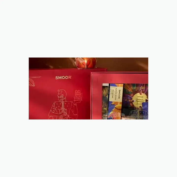 Ready for its grand premiere, our spotlight hamper includes Trail Mix detail