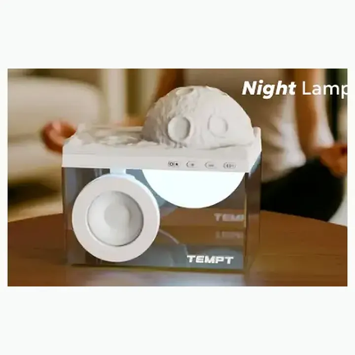 Privee Lunar