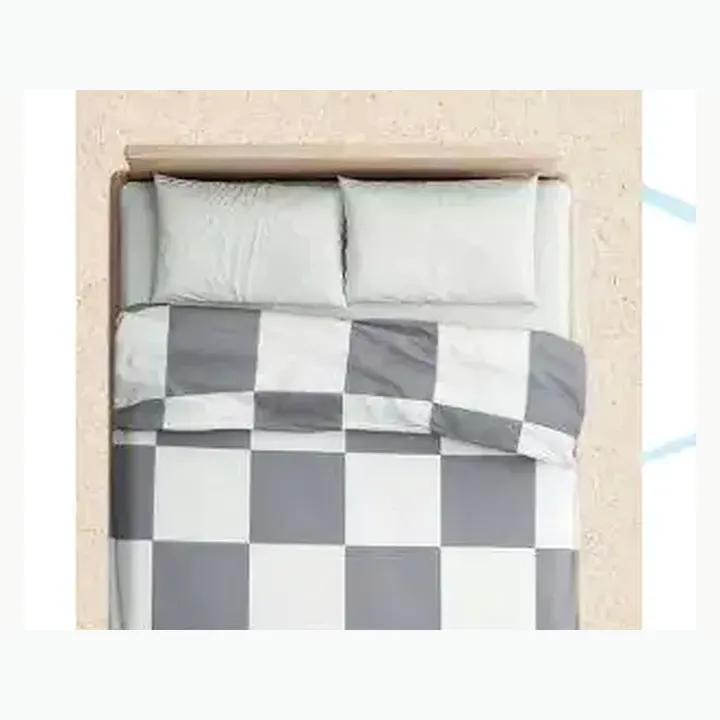 Classic Corner Single Bed Quilt